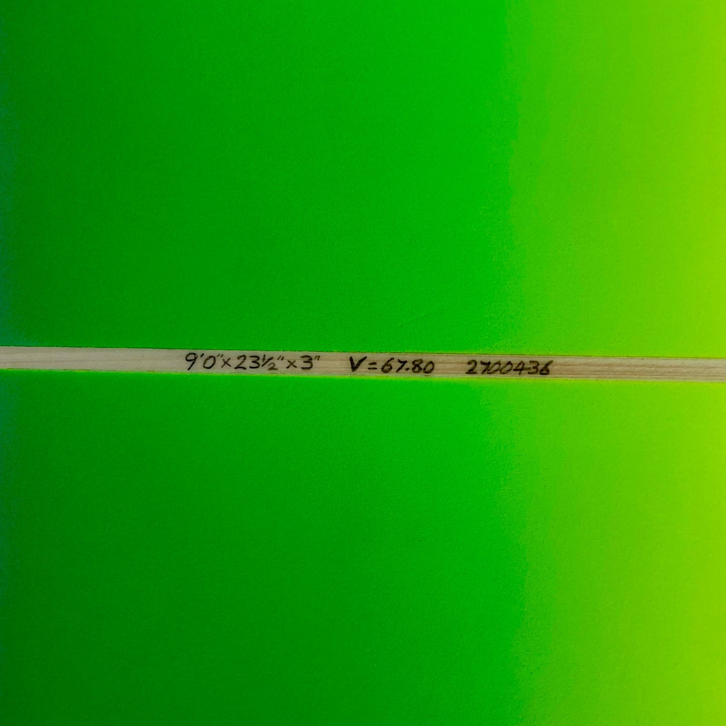 Stewart Redline 9'0 x 23.5 x 3 | V.67.80 | Polyester Blue/Green/Yellow Fade